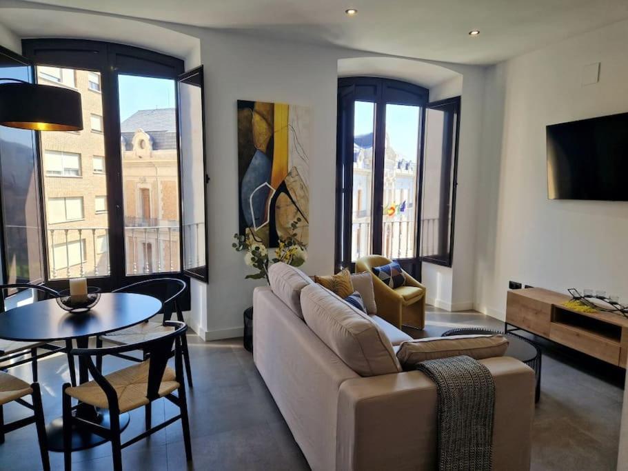 Duplex De Diseno Jaen Centro-Catedral Lejlighed Eksteriør billede